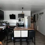 Récent à 2 Min à Pieds De La *