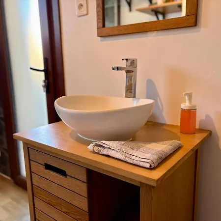 Récent à 2 Min à Pieds De La * La Seyne-sur-Mer